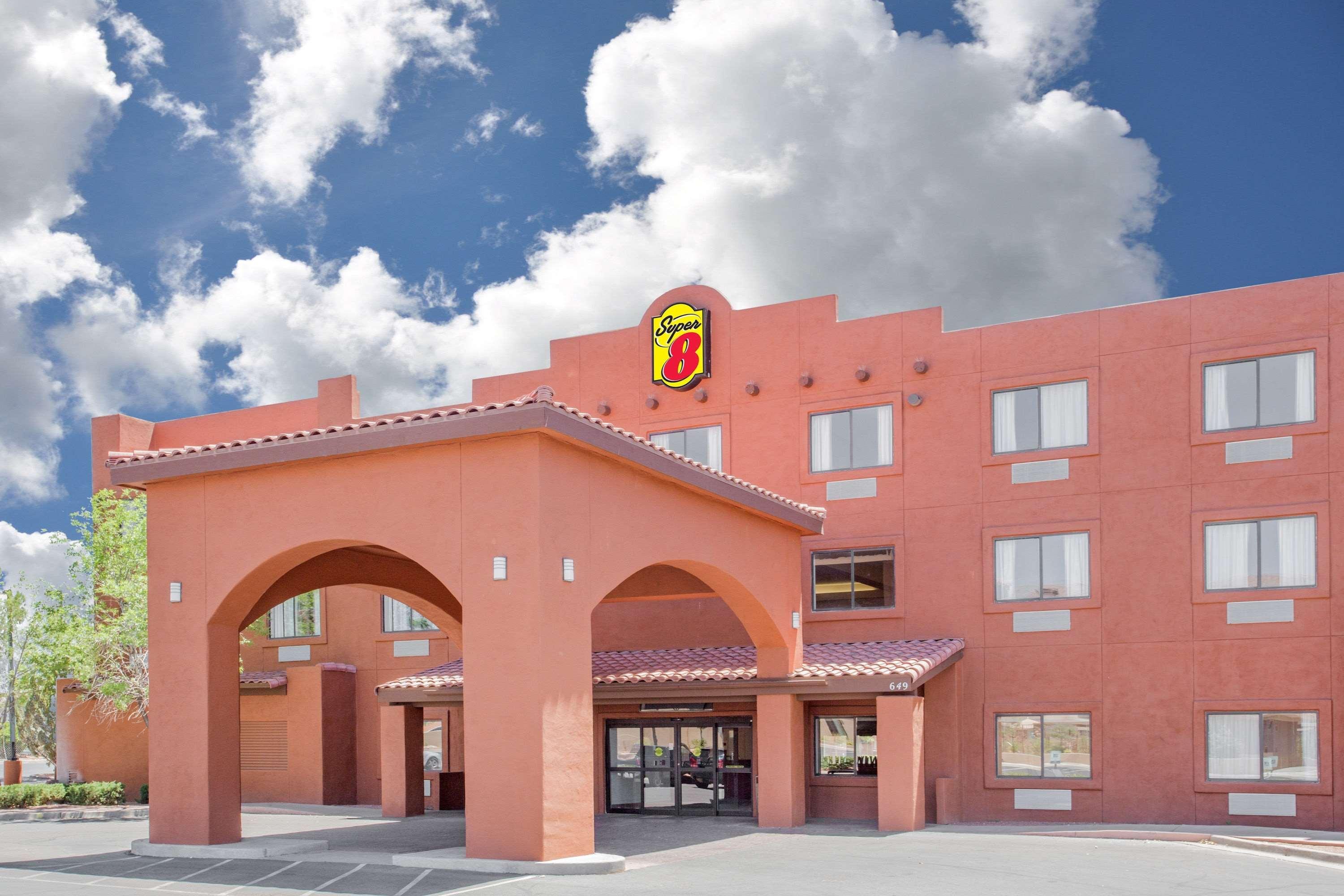 Super 8 By Wyndham Page/Lake Powell Dış mekan fotoğraf